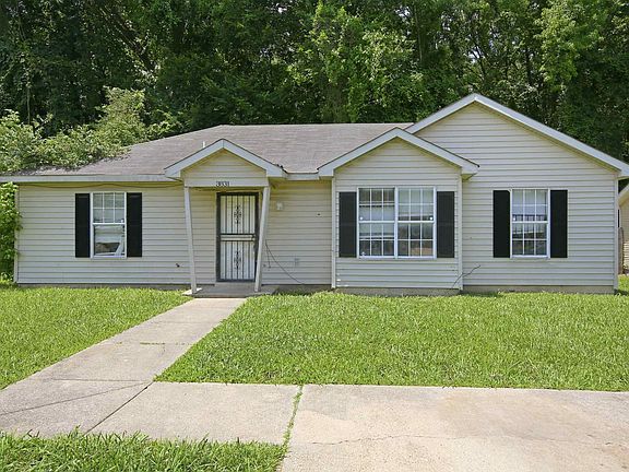 4th image of 4651 Royal View Dr