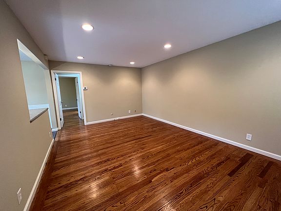 4th image of 1436 Sierra St
