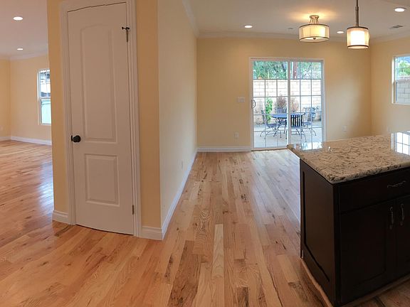 3rd image of 335 W Olive Ave