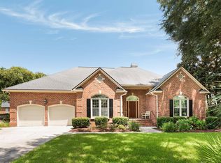 1352 Topsail Ct, Mount Pleasant, SC 29464