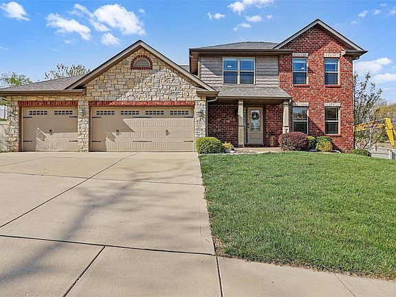 3rd image of 101 Meridian Oaks Dr