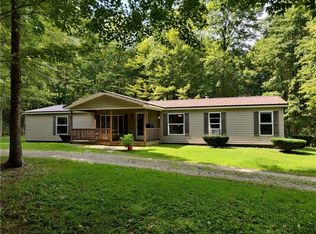 6173 Philadelphia Rd, Springboro, PA 16435