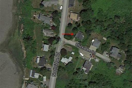 2nd image of 2 Chickadee Rd