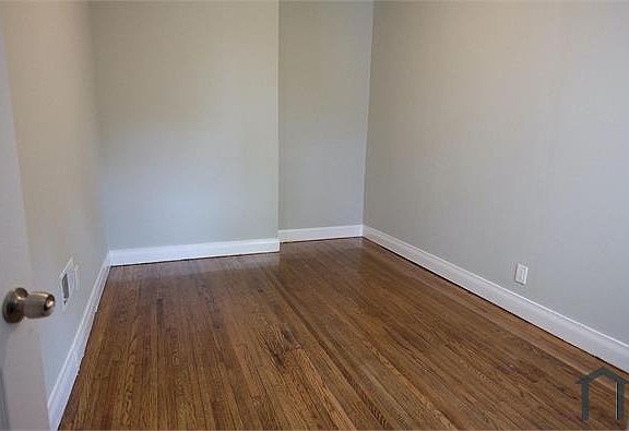 2nd image of 4300 W Jackson Blvd #2
