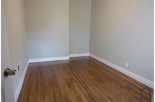 Building Photo - 4300 W Jackson Blvd #1