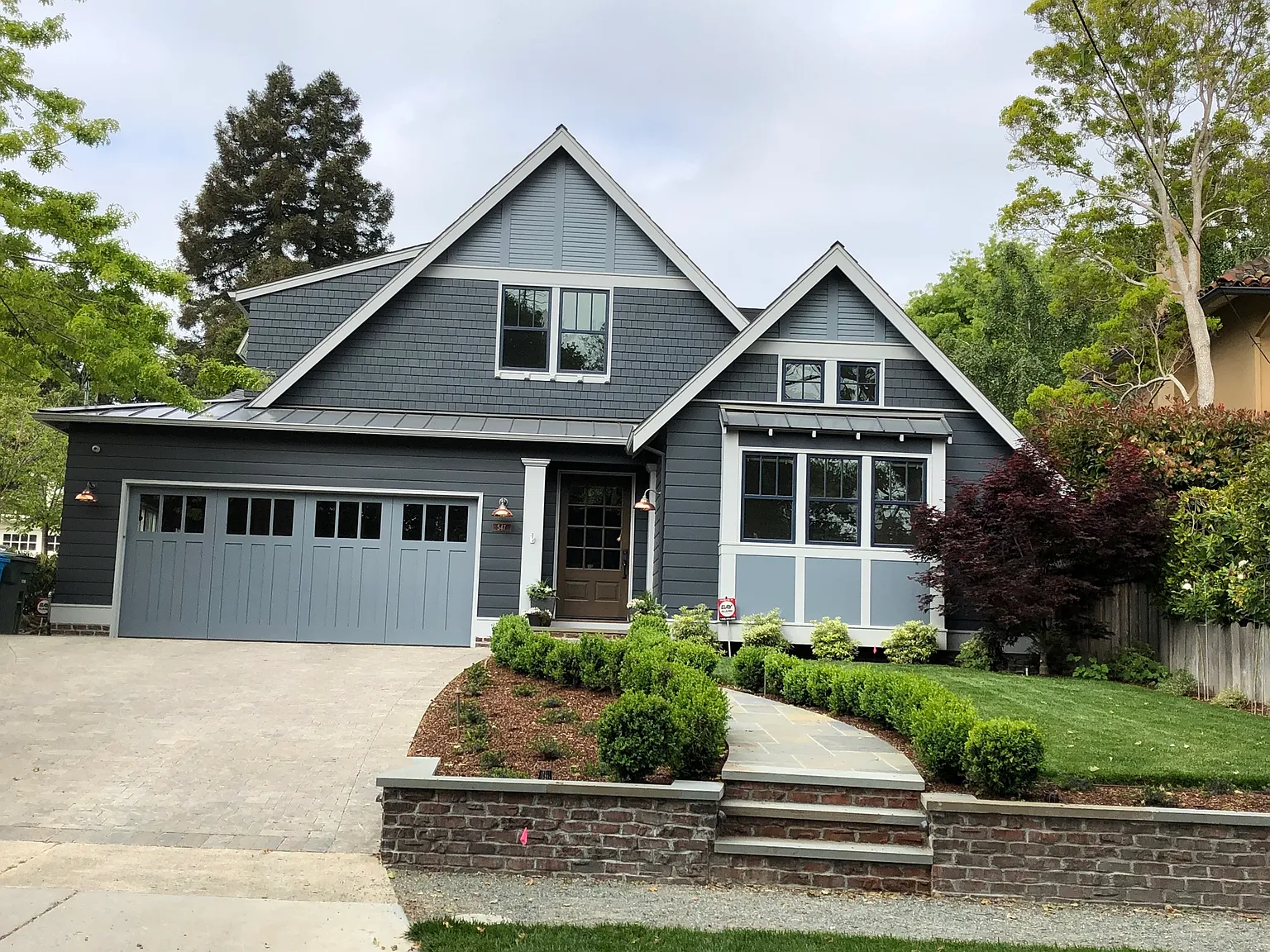 547 Occidental Ave photo 1