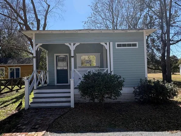 114 Dial Ln, Moncks Corner, SC 29461