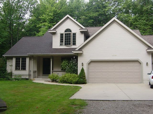 1st image of 6519 Haines Ln
