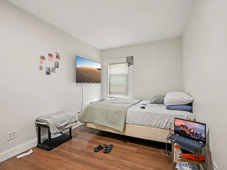 1 Rockdale Ave #1 — Photo 14