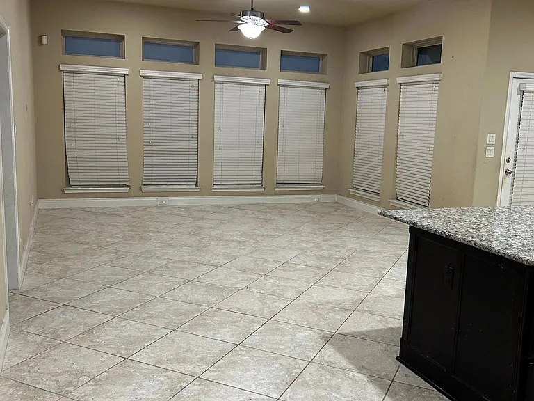 10310 Rouken Glen Ct — Photo 10
