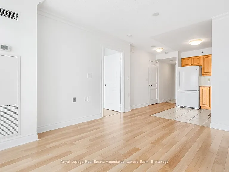3 Marine Parade Dr #507 — Photo 4