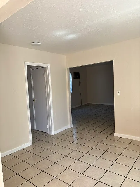 2 bed, 900 sqft, $1,395 — Photo 3