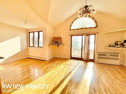 Rented by Keller Williams NYC | media 19