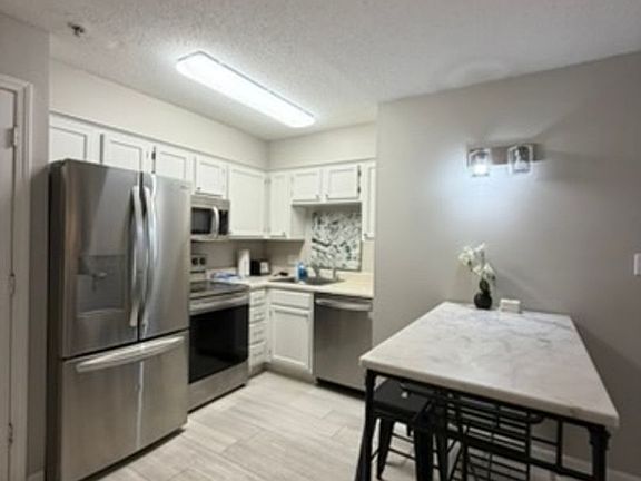 4th image of 200 Sandestin Ln APT 601