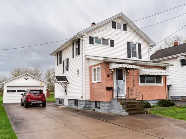 18 Orchard St, Oakfield, NY 14125