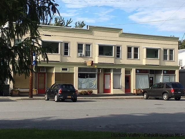 1st image of 323-331 Main St