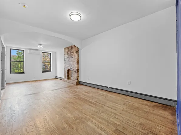 1061 Fulton Street image 1 of 13