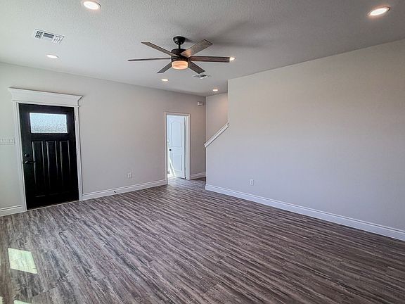 5th image of 5950 Hereford Dr
