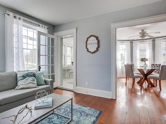 5th image of 434 Essex St APT 2L