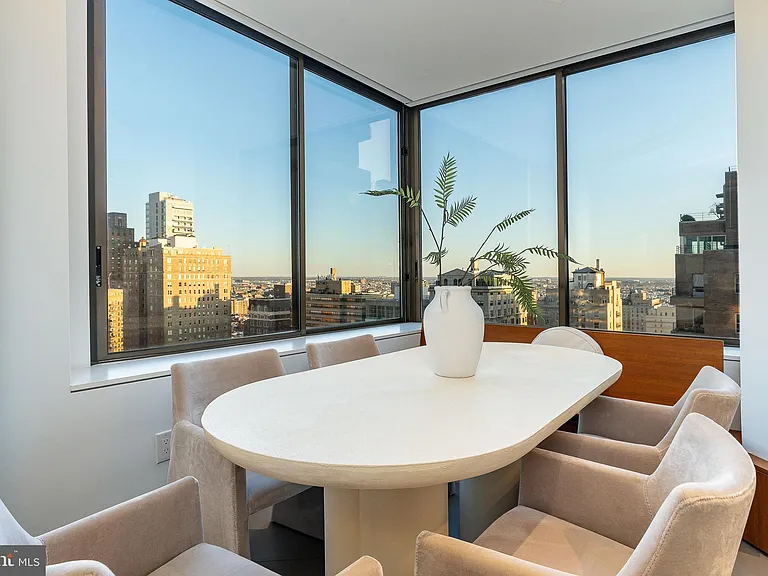 210 W Rittenhouse Sq #2106-2107 — Photo 16