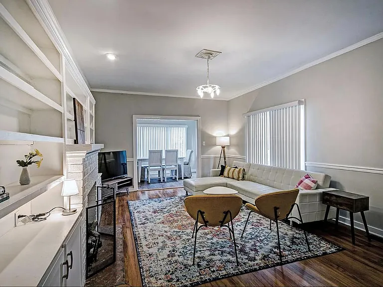 1124 Martingale Rd — Photo 28