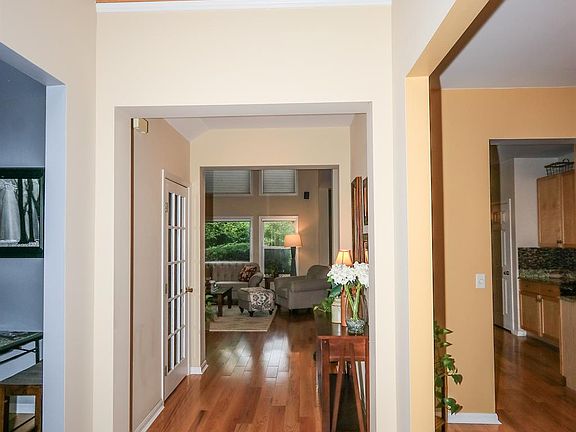 5th image of 10129 Whittlesey Dr