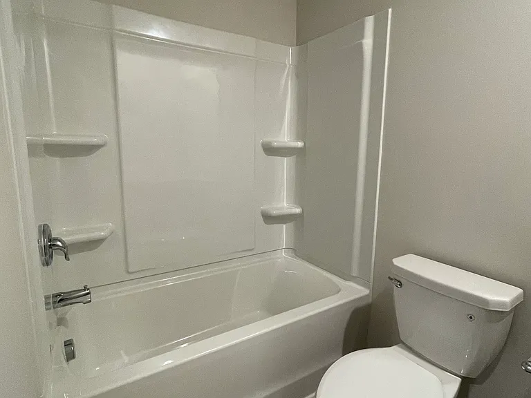 558 Trinity Way — Photo 29