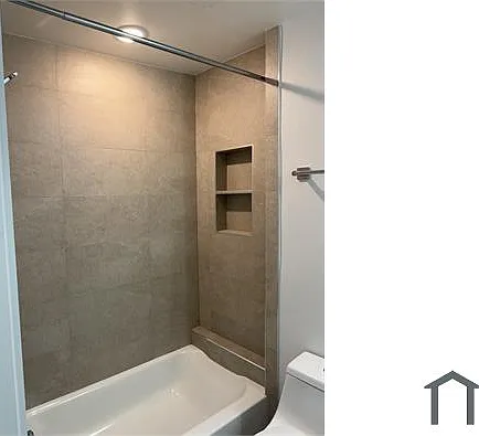 1727 Euclid St NW #201 — Photo 10