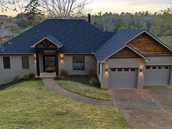 3rd image of 170 Lake Forest Shores Dr