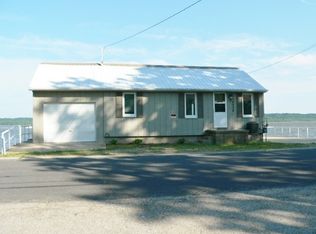 14538 N River Beach Dr, Chillicothe, IL 61523