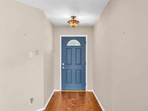 4th image of 2012 Hawksbury Way