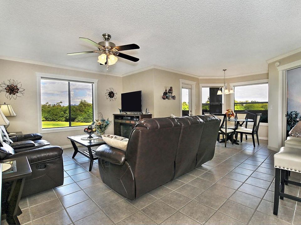 4850 E Desert Cove Ave Unit-large-001-17