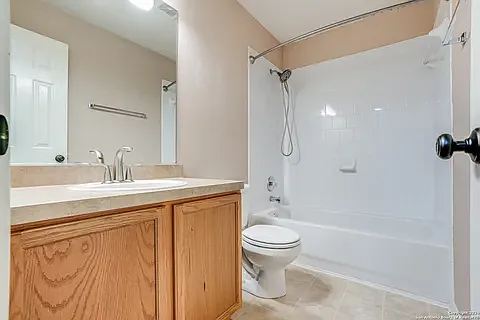 8102 Rosespur Park — Photo 12