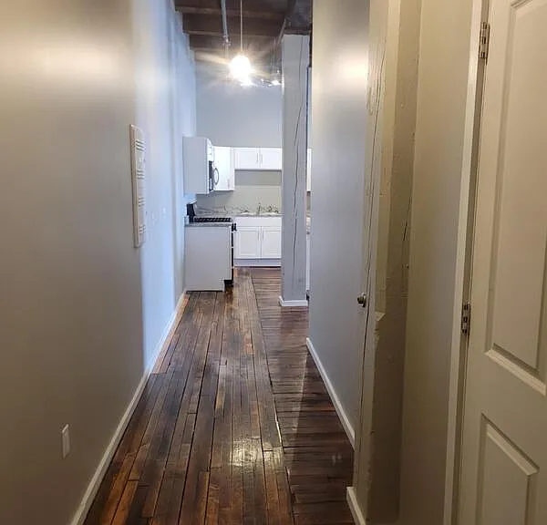 116 N 5th St #309 — Photo 2