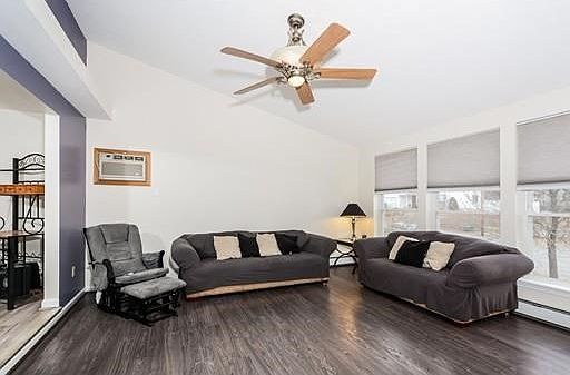 5th image of 105 Loiselle Ave