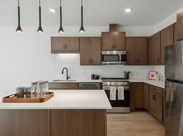 175 W Burnsville Pkwy #6190170