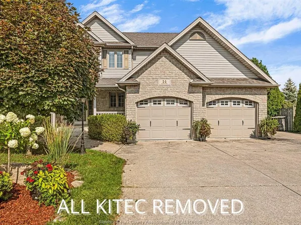 14 Willow Cres, Essex, ON N8M 3C4