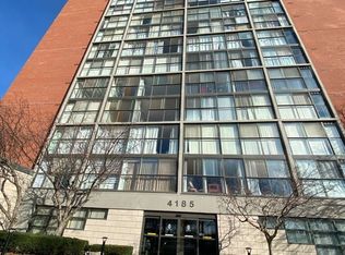 4185 Shipp Dr #412, Mississauga, ON L4Z 2Y8