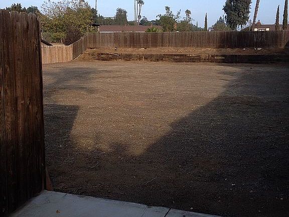 4th image of 5133 California Ave