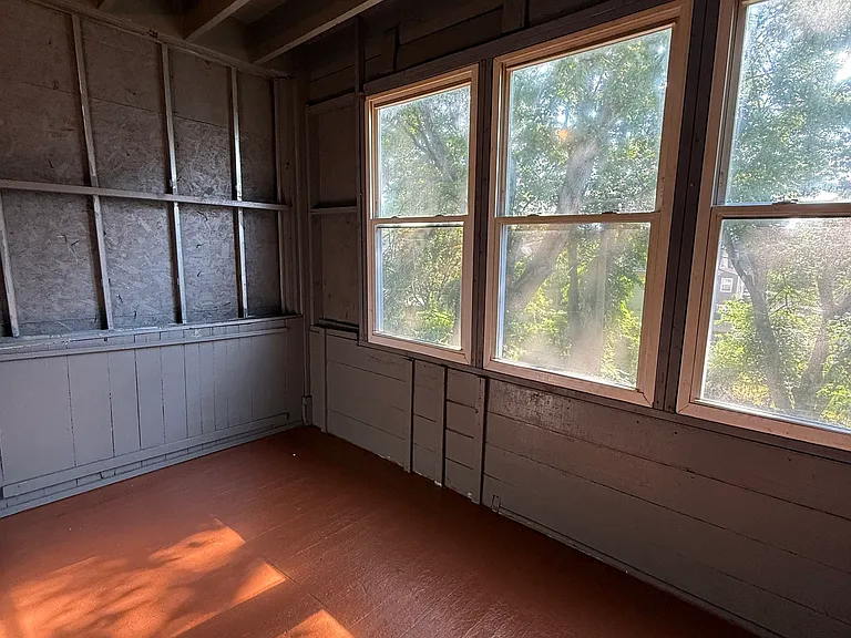 33-35 Zion St #2 — Photo 10