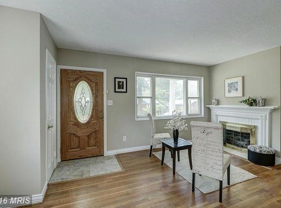 5th image of 310 Rollins St