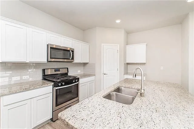 24238 Conservation Way Ave — Photo 10