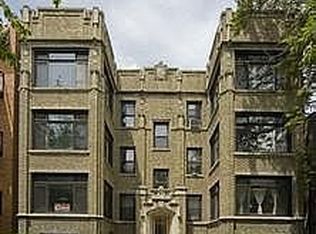 1634 W Greenleaf Ave, Chicago, IL 60626