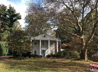 919 N Hill Dr, West Chester, PA 19380