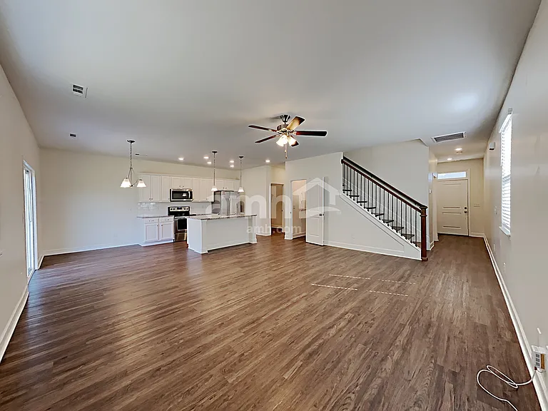 701 Drema Ct — Photo 5