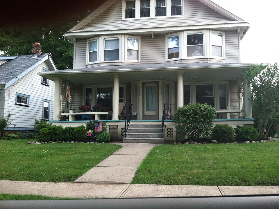 1st image of 1545 Wayne Ave