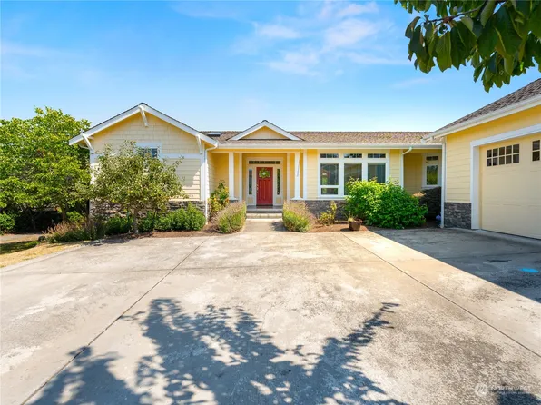 4215 Cherry Lane, Anacortes, WA 98221
