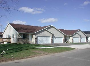 812 Van Es Pkwy APT 1, Eau Claire, WI 54703