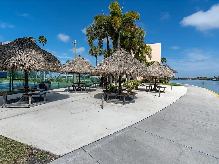 7600 Sun Island Dr S #204 — Photo 47