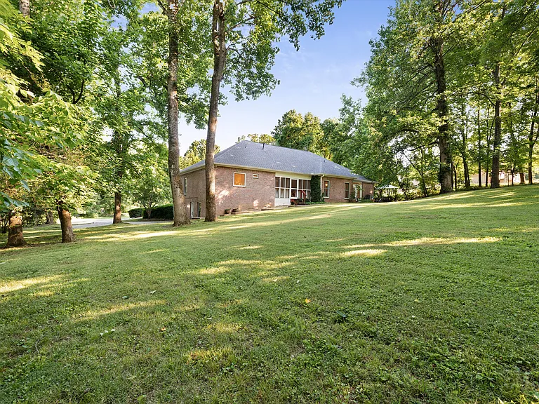604 Georgian Way #A — Photo 13